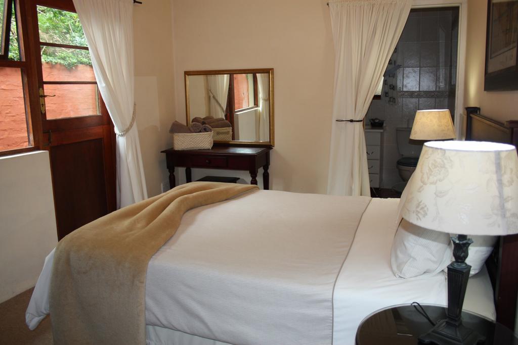 Cloverleigh Guest House Wilderness Bagian luar foto