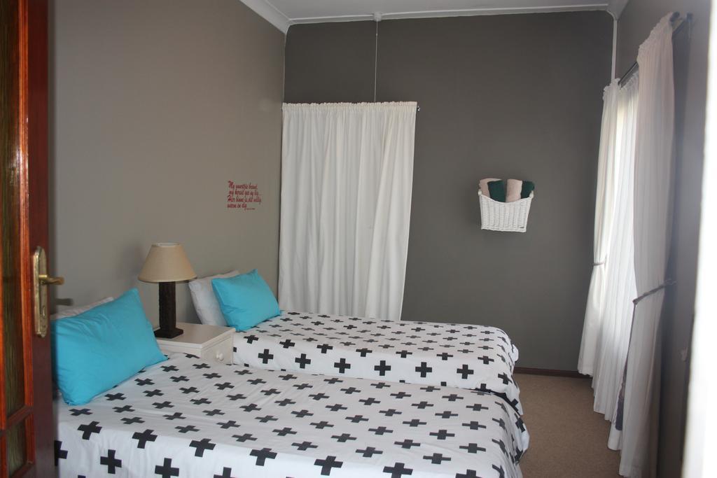 Cloverleigh Guest House Wilderness Bagian luar foto