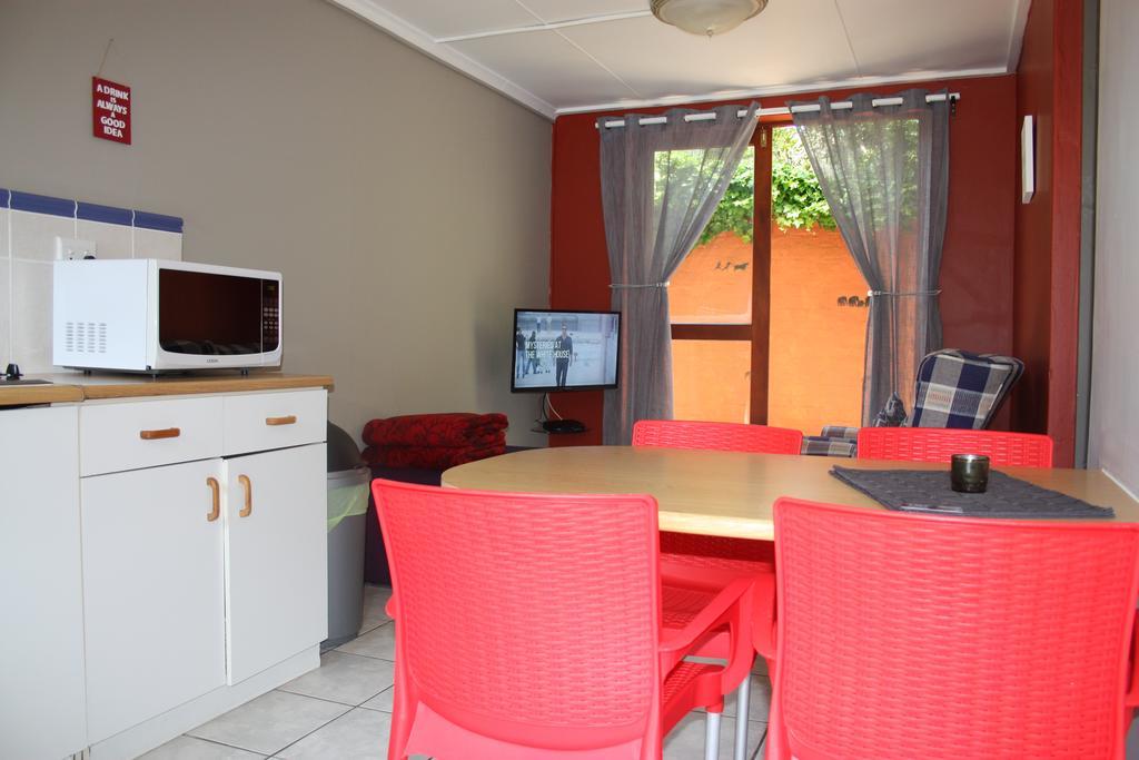 Cloverleigh Guest House Wilderness Bagian luar foto