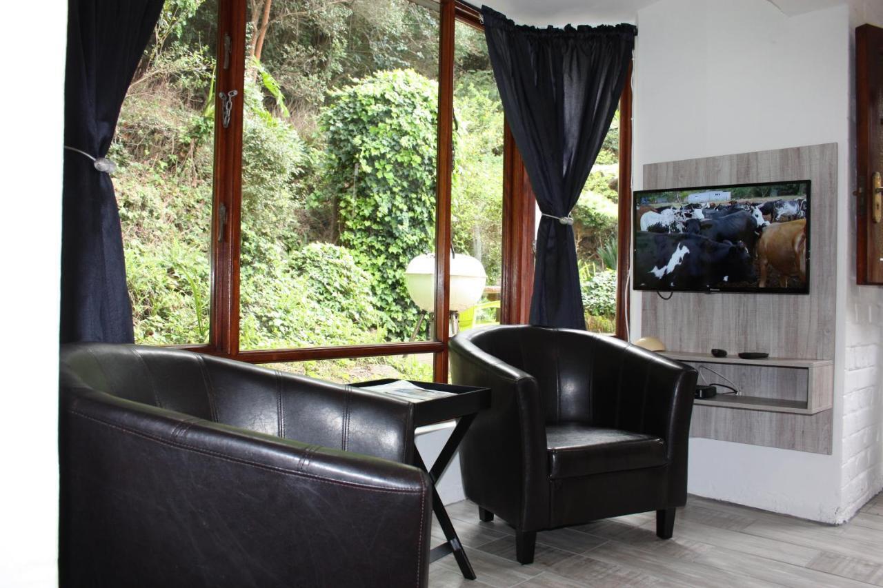 Cloverleigh Guest House Wilderness Bagian luar foto